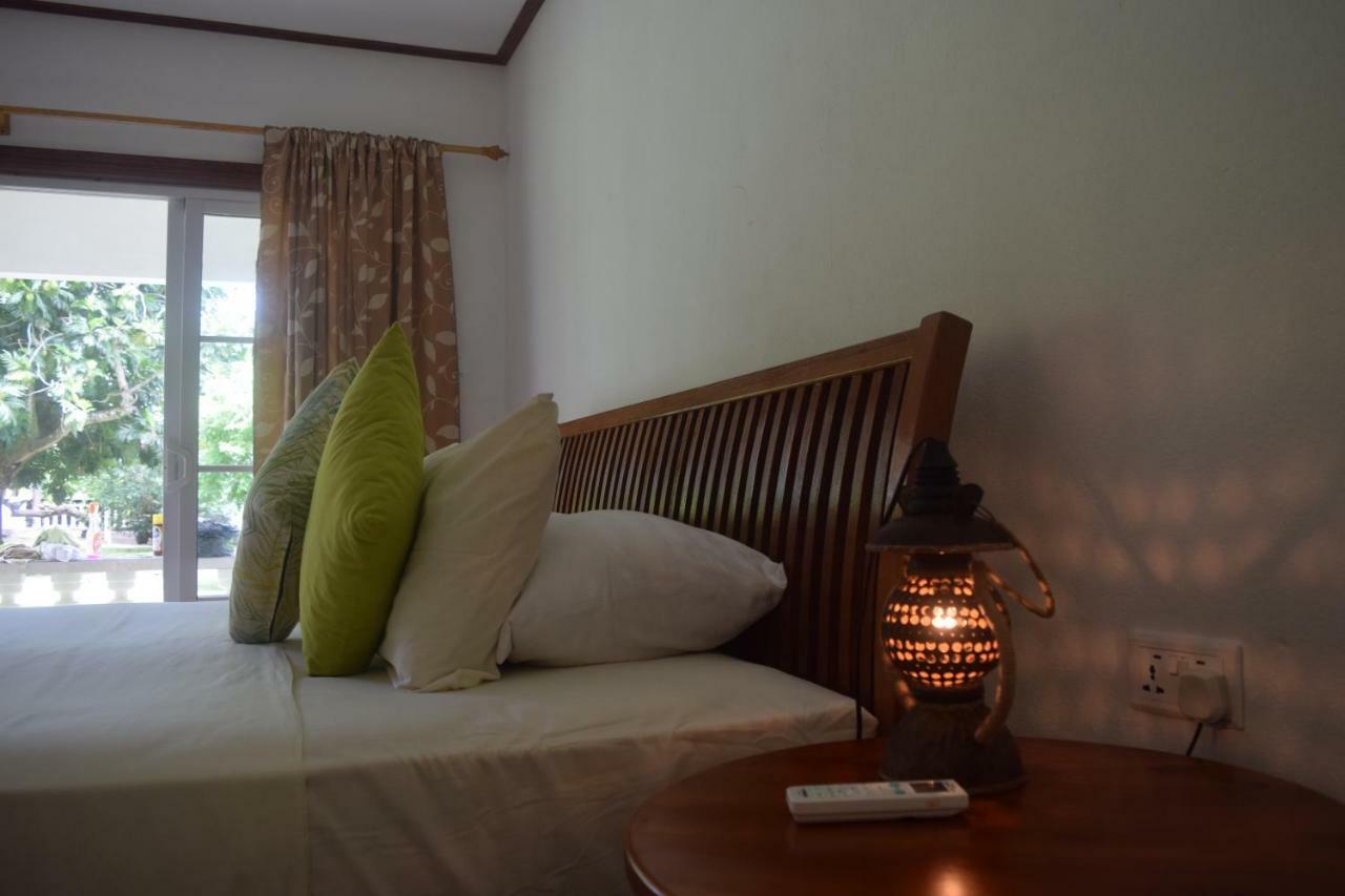 Chalet Bamboo Vert La Digue Eksteriør bilde